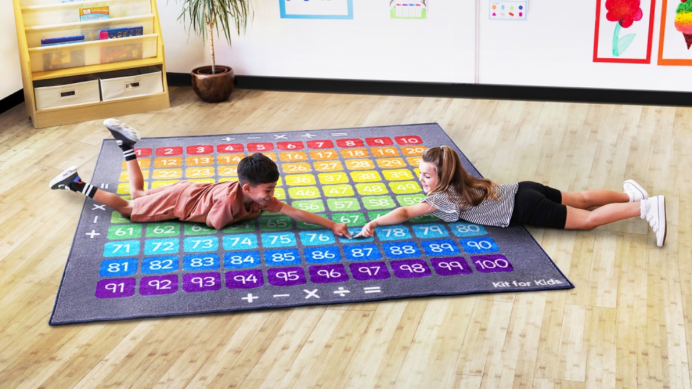 100 Square Counting Grid Carpet 2x2m - Image 2