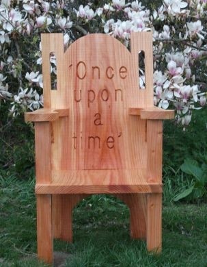 Story Telling Throne