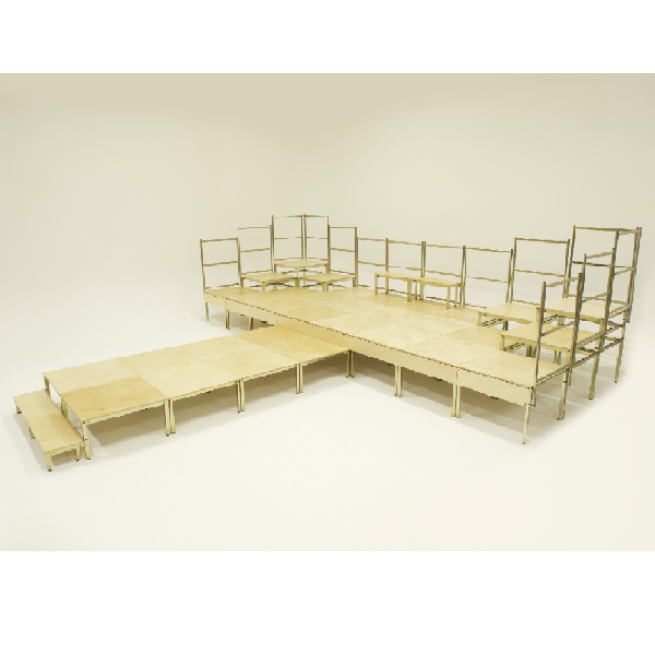 Multi Level Staging Set - 32 piece - Image 2