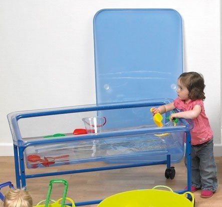 Sand and Water Play Table - Image 5