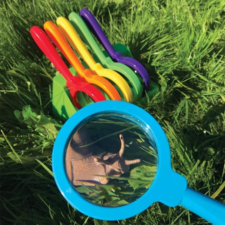 Giant Magnifying Kit - Image 3