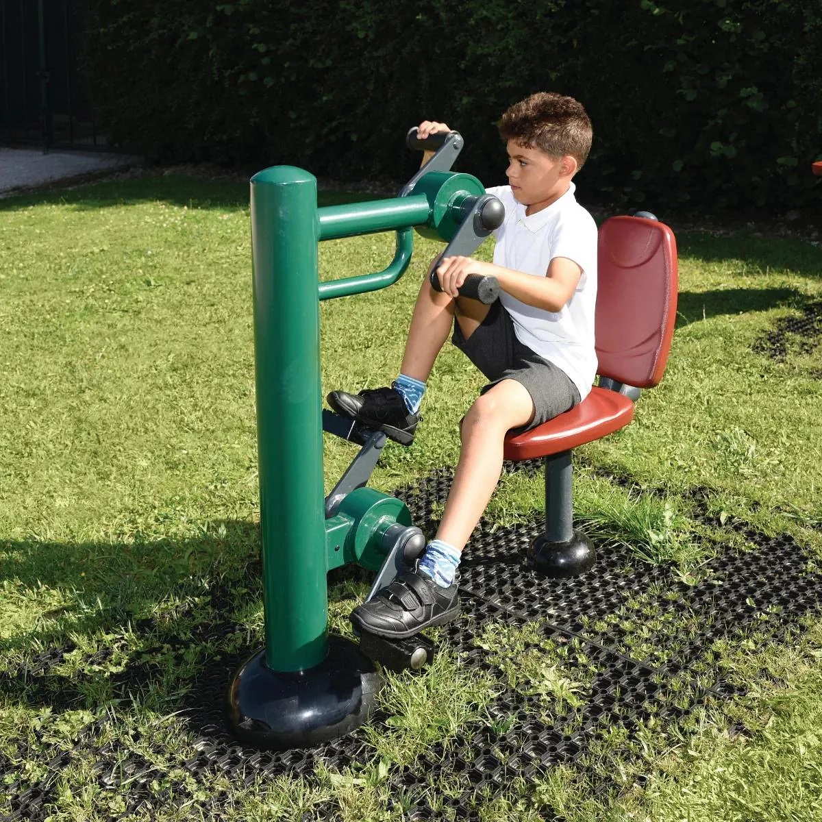 Children’s Arm and Pedal Bicycle - Image 4