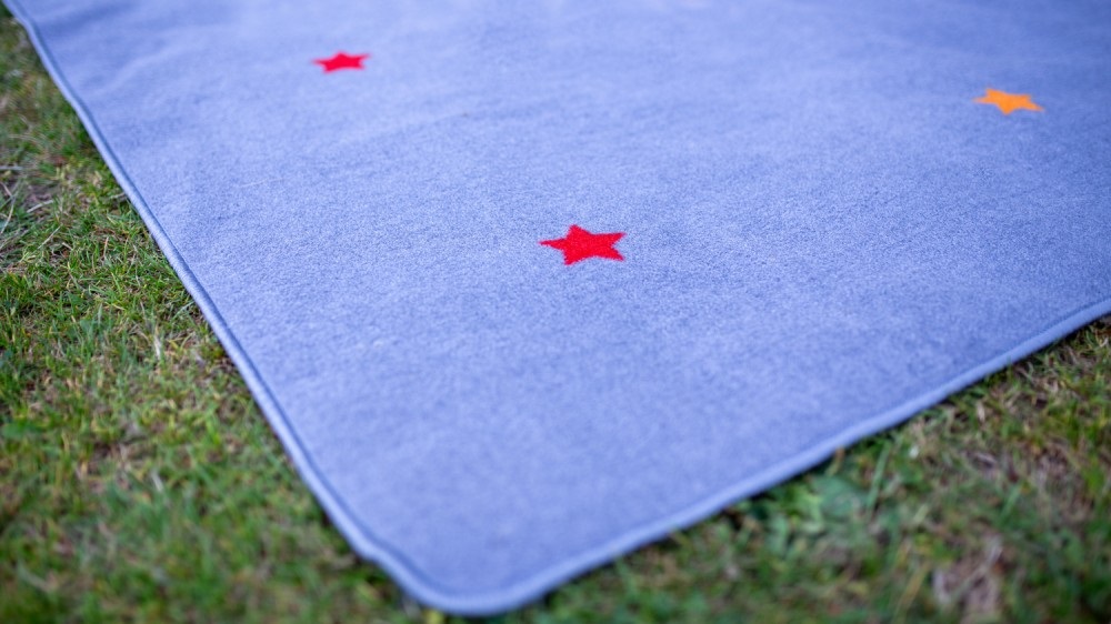Rainbow Stars Carpet 3x2m - Image 3