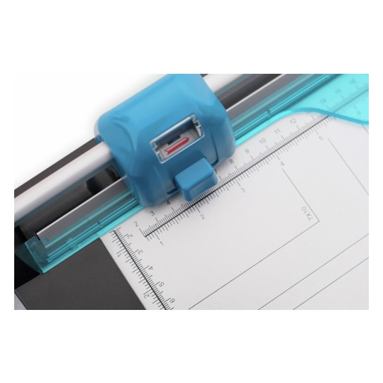 Avery A3 4-in-1 Paper Trimmer - Image 4