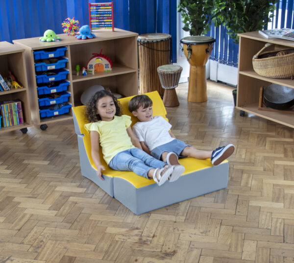 Ergo Vari double chair seat in grey and yellow.