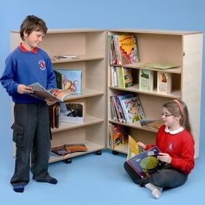 Hinged bookcase with 4 shelves on either side