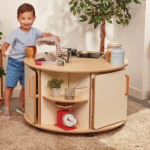 Home from Home Round Island Kitchen