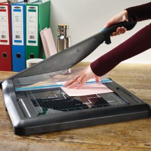 Guillotines & Trimmers