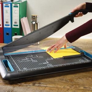 Avery A3 (PG460) Heavy Duty Guillotine in use.